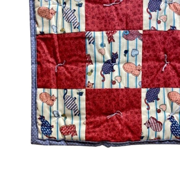 Handmade NWT cat themed baby or lap quilt 43” X 38” - Picture 6 of 16